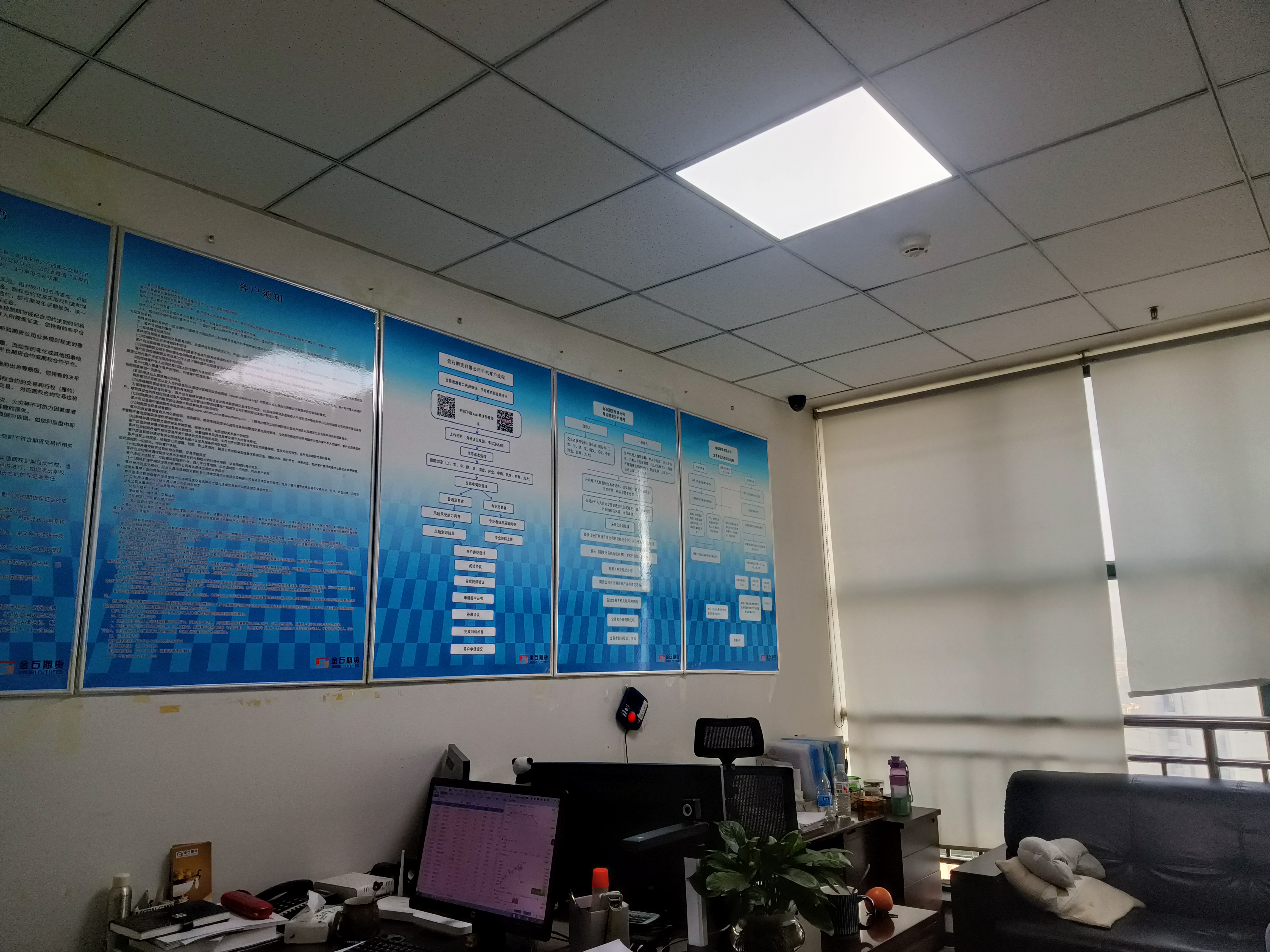 04b9f763-faec-41f9-8c98-55232fcf52e2 04b9f763-faec-41f9-8c98-55232fcf52e2